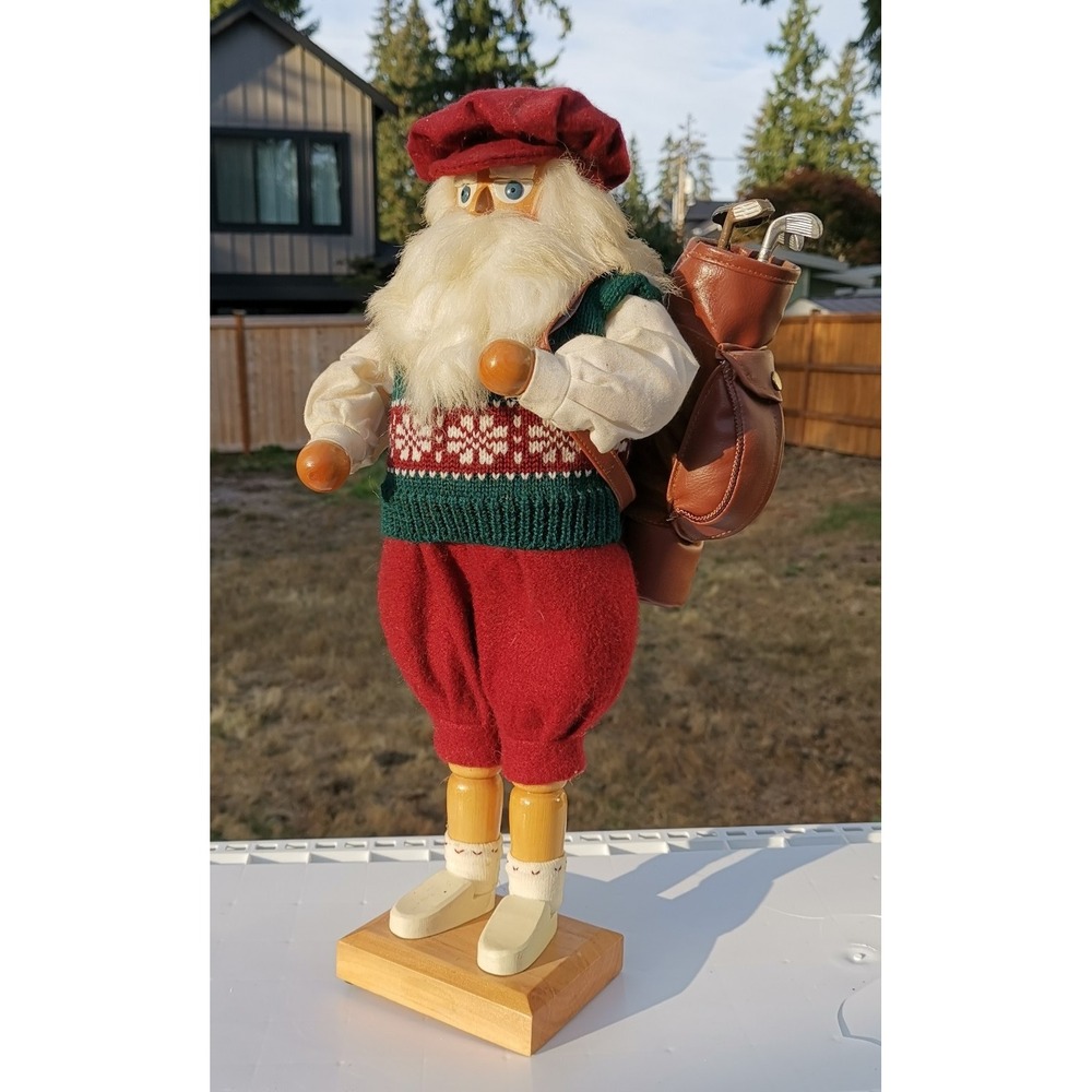 VTG Grandeur Noel Collector's Series Wooden Golfer Santa Nutcracker Retired 17"